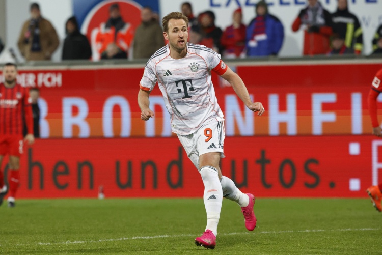 加拿大预测-麦考伊斯特:我很想看凯恩在巴萨踢球,他没去西班牙我有点失望